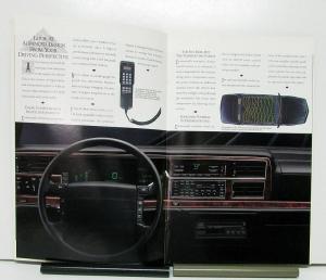 1990 Lincoln Continental Signature Series Sales Brochure & Specifications
