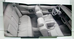 1992 Lincoln Town Car Sales Brochure & Specifications Oversized