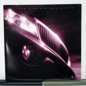 1999 Lincoln Navigator Sales Brochure Portfolio & Specifications ddt sep 98