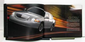 2005 Lincoln Town Car Sales Brochure & Specifications