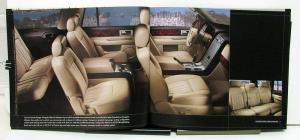 2005 Lincoln Navigator Sales Brochure & Specifications