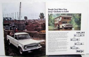 1970 Jeep 4WD Complete Line Catalog Original Sales Brochure