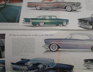 1957 Pontiac Star Chief Super Chief Chieftain Safari Wagon Sales Folder Original