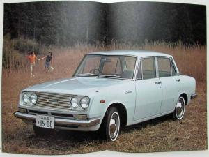 1966-1967 Toyota Corona Sales Brochure - French Text