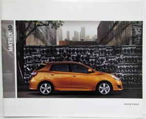 2010 Toyota Matrix Sales Brochure