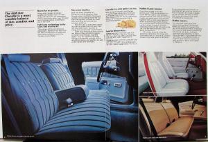 1977 Chevrolet Chevelle Malibu Mid Size Sales Brochure Original
