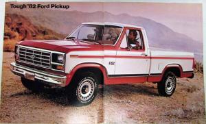 1982 Ford F-Series Pickups Sales Brochure F-100 150 250 350