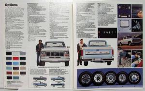 1982 Ford F-Series Pickups Sales Brochure F-100 150 250 350