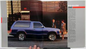 1987 Chevrolet Truck Dealer S-10 Blazer Prestige Over-Size Sales Brochure