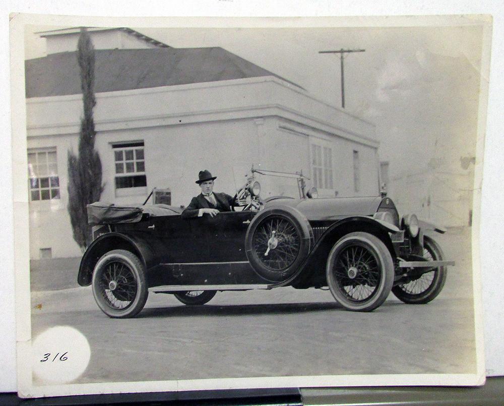 1919 Stutz Bulldog Press Photo With Cullen Landis