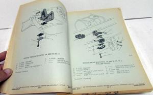 1970-1972 Chevrolet Truck Dealer Parts Catalog Book Heavy Duty Series 90000 H/D
