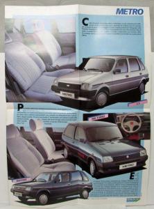 1984 Austin Metro Sales Folder Blue Turbo Car on Cover - Italian Text