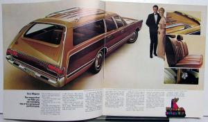 1970 Plymouth Station Wagons Fury Belvedere Original Color Dealer Sales Brochure