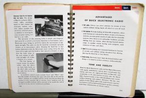 1951 Buick Facts Data Book Sales Brochure Special 40 Super 50 Roadmaster 70 51