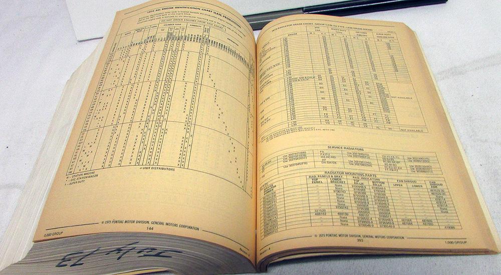 19551973 Pontiac Dealer Chassis & Body Parts & Accessories Catalog