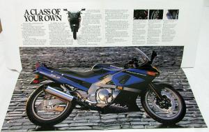 1990 Kawasaki Ninja ZX-6 Motorcycle Dealer Sales Brochure ZX600-D1 Specs