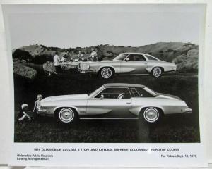 1974 Oldsmobile Press Kit Omega Cutlass Supreme Delta 88 Ninety-Eight Toronado