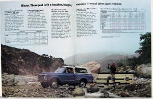 1972 Chevrolet Camper RV Motor Home Truck Dealer Sales Brochure Original REV 1