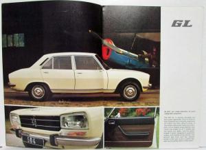 1977 Peugeot 504 Sedans Sales Brochure - Right Hand Drive