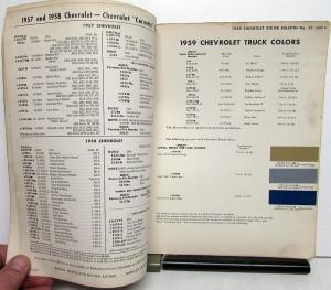 1959 Chevrolet DuPont Paint Chips Bulletin No 31 Original
