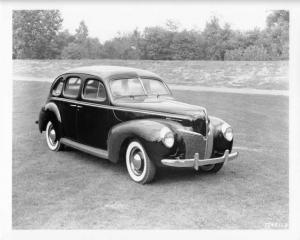 1940 Mercury Sedan Press Photo 0012