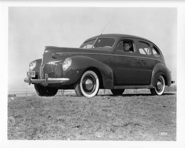 1940 Mercury Type 73 Town-Sedan Press Photo 0013