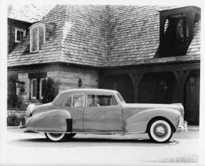 1940 Lincoln Continental Press Photo and Release 0001