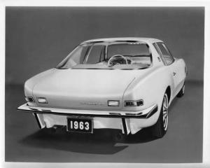 1963 Studebaker Avanti Press Photo and Release 0031