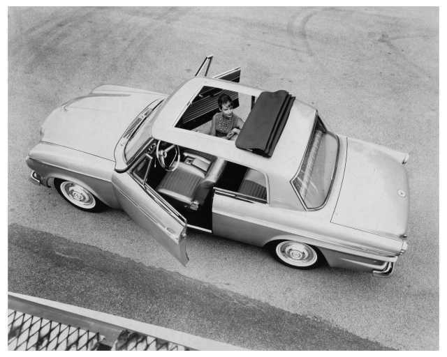 1963 Studebaker Skytop Sunroof Press Photo and Release 0045