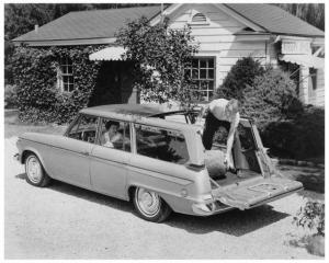1963 Studebaker Sliding Roof Wagonaire Press Photo and Release 0048