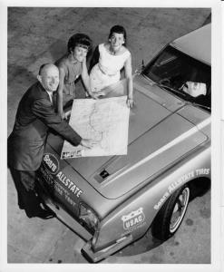1964 Studebaker Avanti Press Photo and Release 0050 - Murphy - Nieland - Carroll