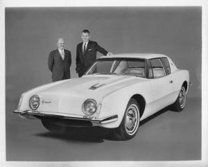 1963 Studebaker Avanti Press Photo and Release 0061 - Loewy and Egbert