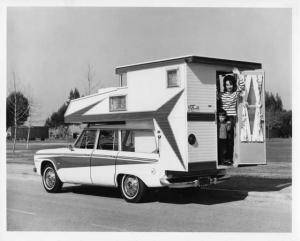 1965 Studebaker Wagonaire Convertible Camp Car Press Photo and Release 0065