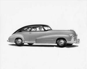 1948 Oldsmobile Model 68 Club Sedan Press Photo 0041