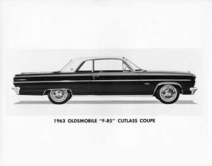 1963 Oldsmobile F-85 Cutlass Coupe Press Photo and Release 0075
