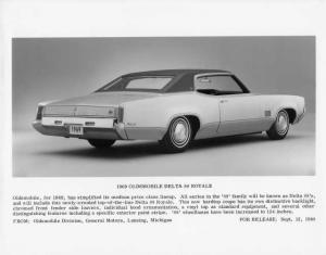1969 Oldsmobile Delta 88 Royale Holiday Coupe Press Photo 0166