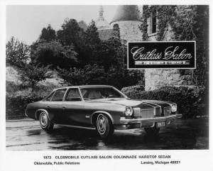 1973 Oldsmobile Cutlass Salon Colonnade Hardtop Sedan Press Photo 0201