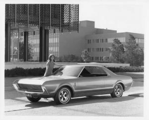 1966 AMC AMX II Concept Car Press Photo & Release 0049