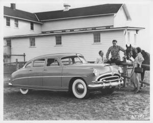 1953 Hudson Super Wasp Press Photo and Release 0007