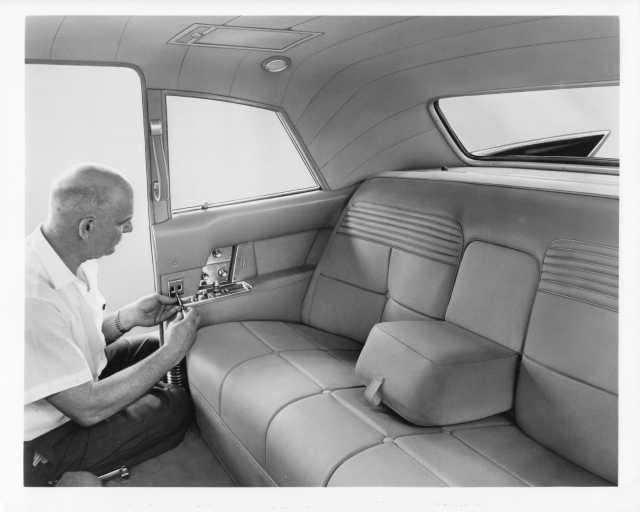 1961 Cadillac Limousine Interior Press Photo and Release 0008