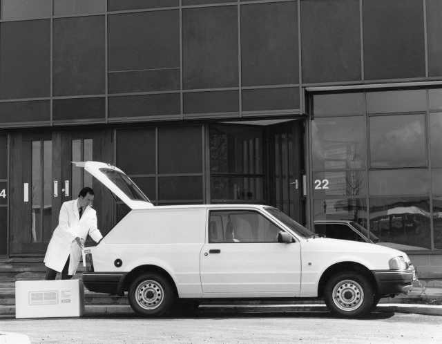 1981 Ford Escort 3 Dr Estate European Right Hand Drive Press Photo 0089