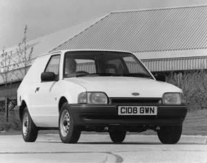 1981 Ford Escort 3 Dr Estate European Right Hand Drive Press Photo 0091