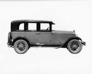 1927 Pontiac Landau Sedan Press Photo 0002