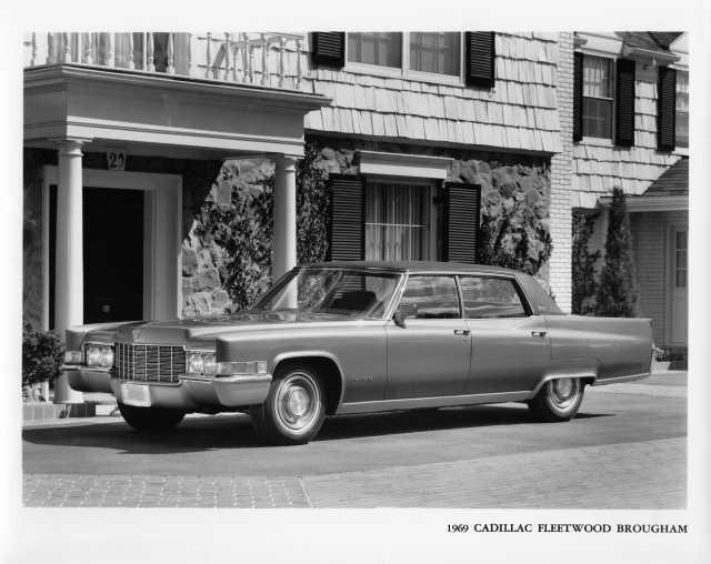 1969 Cadillac Fleetwood Brougham Press Photo and Release 0053