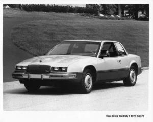 1986 Buick Riviera T Type Coupe Press Photo 0082