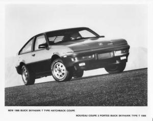 1986 Buick Skyhawk T Type Hatchback Coupe Press Photo 0086