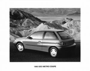 1995 Geo Metro Coupe Press Photo 0004
