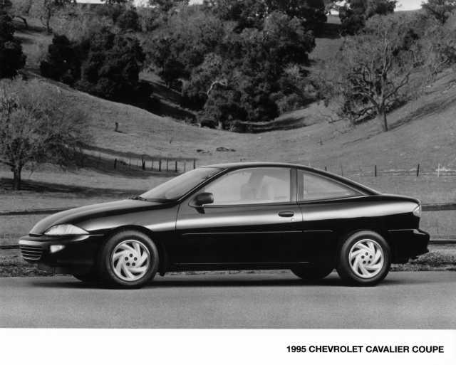 1995 Chevrolet Cavalier Coupe Press Photo 0040