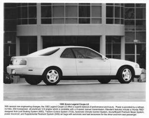 1993 Acura Legend Coupe LS Press Photo 0001