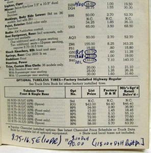 1971 Chevrolet Passenger Car & Lt Duty Truck Prices & Facts Salesmans Book Orig